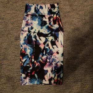Floral pencil skirt by Bebe, size xs